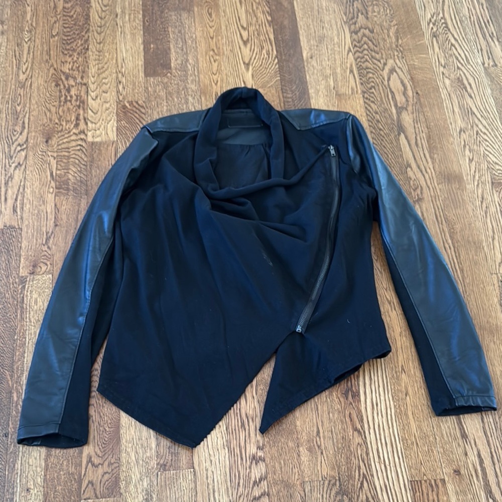 Blank Nyc Women’s Black Asymmetrical Jacket with Leather Details Size Large